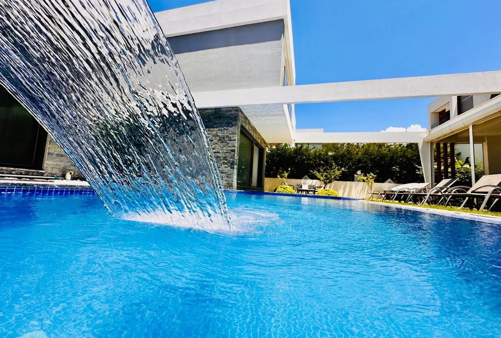 Luxury Villa Swan 5 With Private Pool 库萨达斯