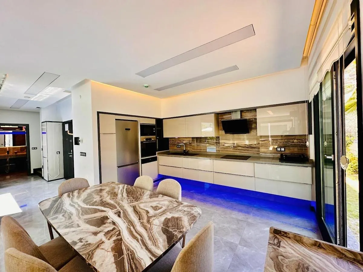 Luxury Villa Swan 5 With Private Pool 库萨达斯