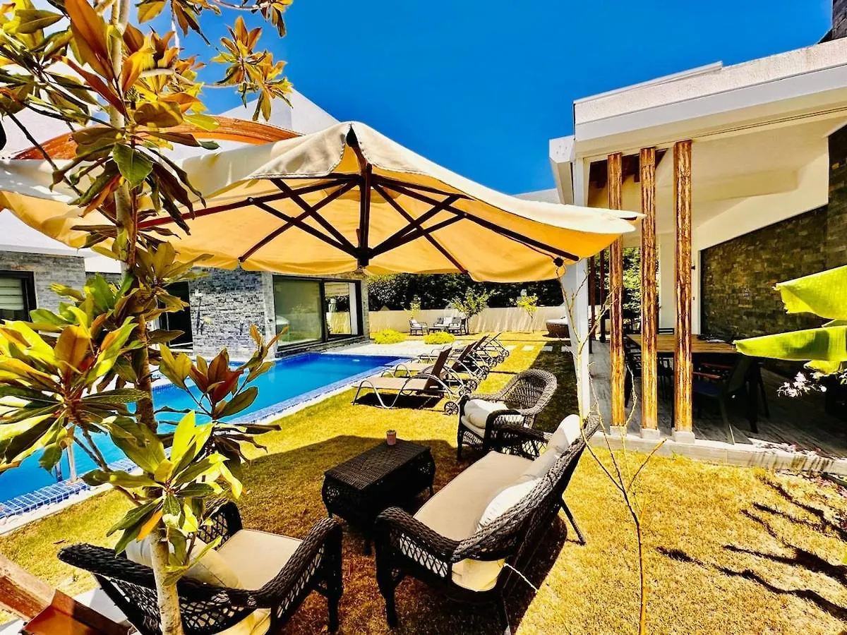 Luxury Villa Swan 5 With Private Pool Kusadasi